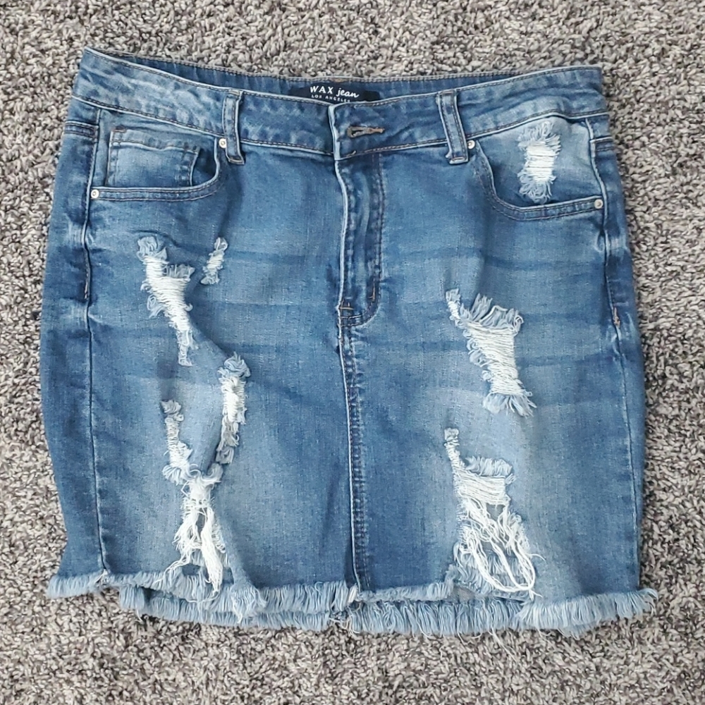 Ladies Wax Jean mini Skirt size med